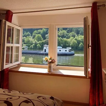 Oud Veerhuis Anno 1633 Holiday home Traben-Trarbach