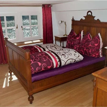 Holiday home Oud Veerhuis Anno 1633