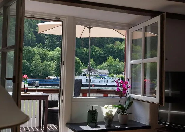 Oud Veerhuis Anno 1633 Casa de Férias *